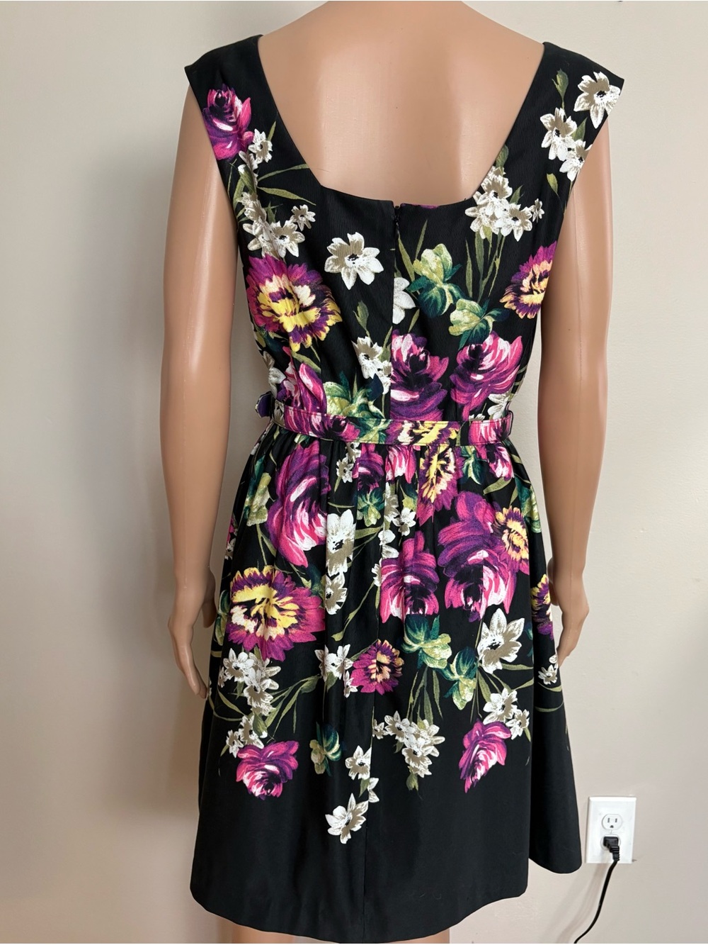 ELIZA J Black Floral SWING A-Line SLEEVELESS Belted DRESS  12 - Picture 3 of 7